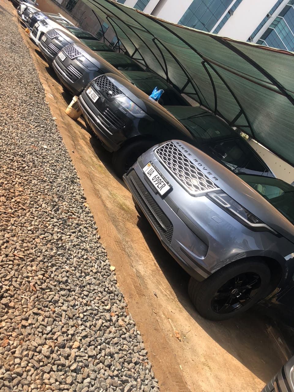 2019 Range Rover Velar thumbnail 4