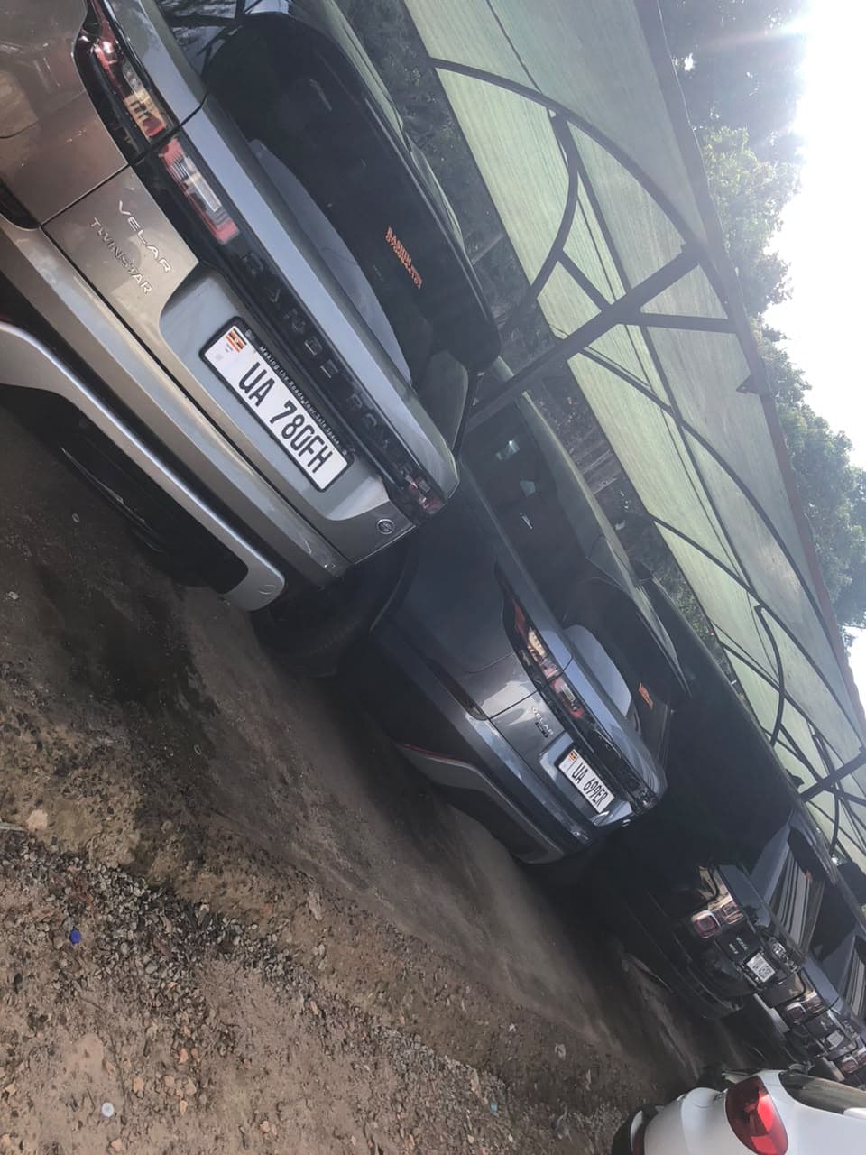 2017 Range Rover Vogue thumbnail 2