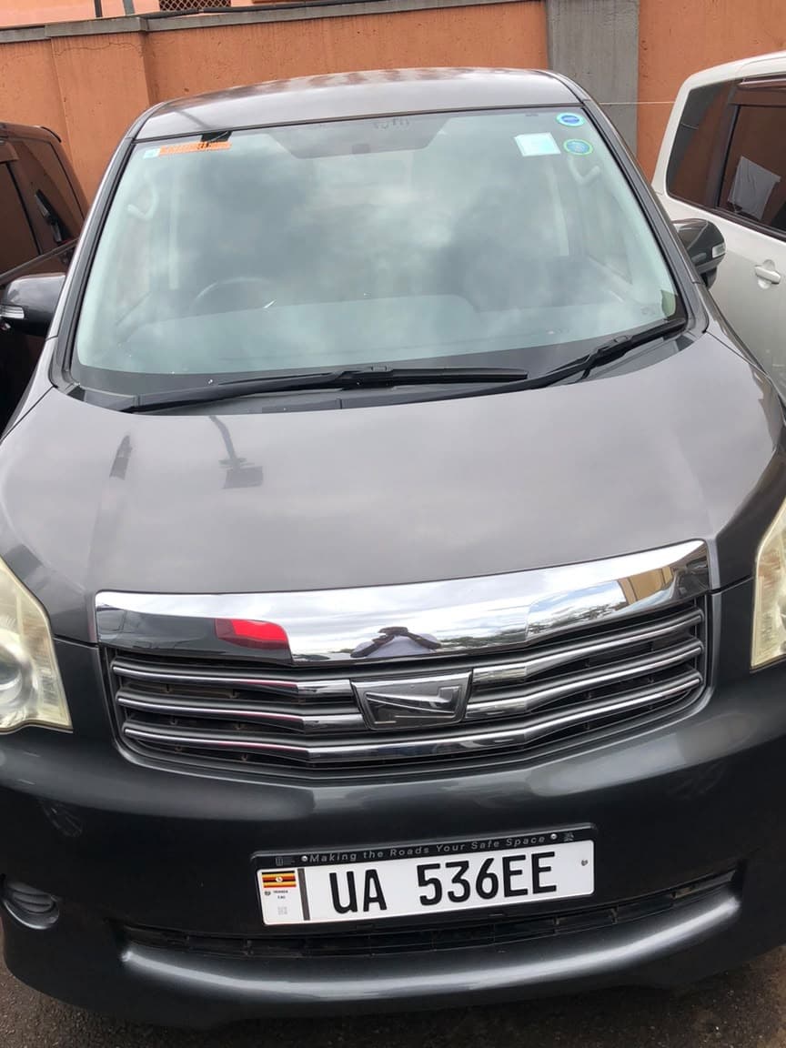 2017 Toyota Noah for sale in Nakawa Kampala - Charcoal Grey Metallic